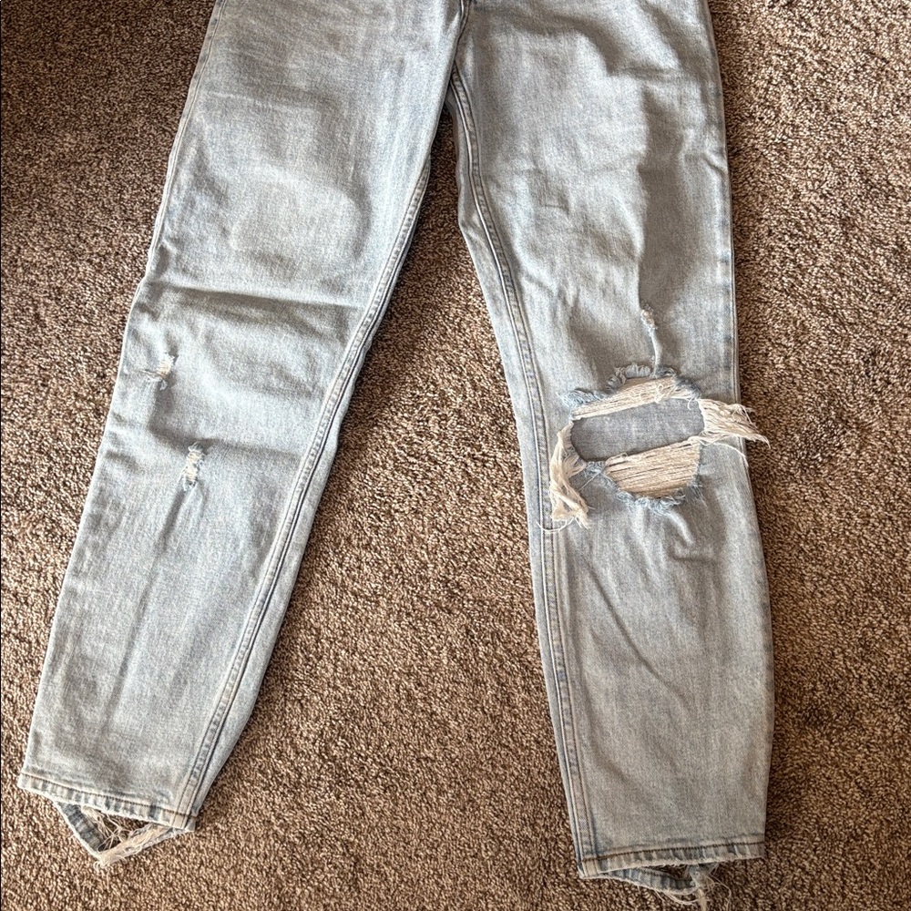 A&F Jeans - Picture 3 of 7